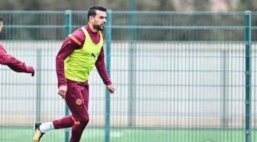 تحفيز فني.. نهضة بركان ينهي حصته التدريبية الأخيرة قبل مواجهة بيراميدز الحاسمة